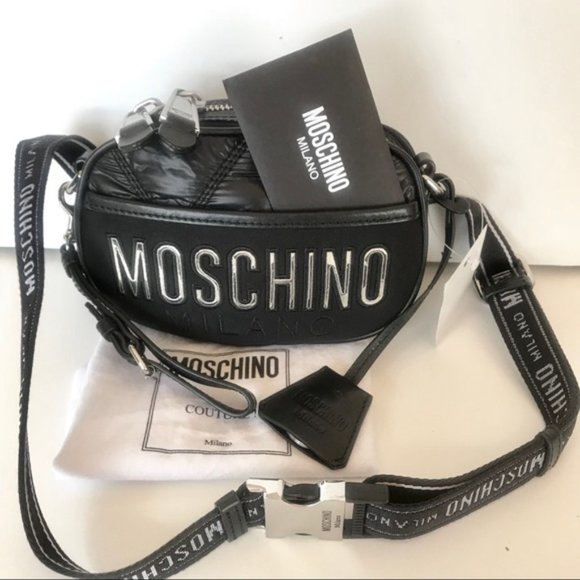 Sold ! MOSCHINO Quilted Convertible Waist Bag - Picture 6 of 8